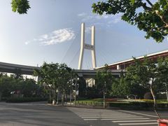 -上海南浦大桥长途旅游客运站