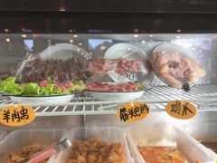 -马路牙子烧烤音乐酒馆(望京店)
