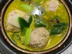 蟹粉狮子头-溱湖八鲜菜馆