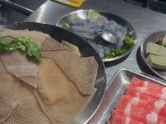 -鹿鸣山草本茶香火锅(园西路店)