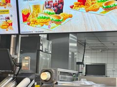 -麦当劳(深圳北站高铁店)