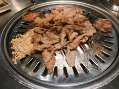 -韩聚屋韩国烤肉餐厅(新北万达店)