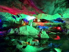 -星湖旅游景区七星岩