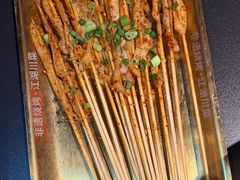 -何师烧烤Pro ·江湖川菜·小龙虾·精酿(太古里旗舰店)