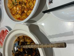 -饭橘汉江码头·乡野土菜馆(静安路店)