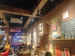 -巴卤社老火锅(财富店)
