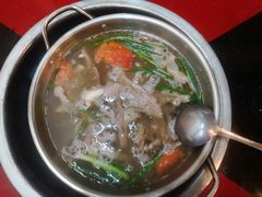 -老石黑山羊毛驴肉火锅(金凯广场店)