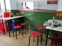 用餐区-李记牛杂店(建设一街店)