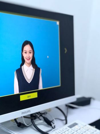 西安探店|证件照终于拍出高级感