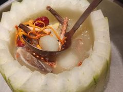 -得意咚瓜·顺德鱼生·冬瓜火锅(深圳首店)