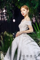 -欣薇婚纱(新源乐汇城店)
