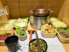 -独食火锅·半米屋台(直营总店)