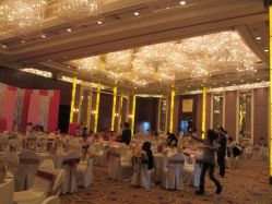 点击看大图 宴会厅-上海复旦皇冠假日酒店·宴会厅