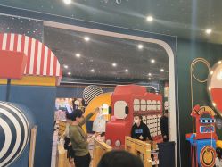 -MELAND CLUB亲子乐园·派对·餐厅(北京芳圆里ID MALL店)