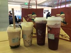 -喜茶(杭州滨江宝龙店)
