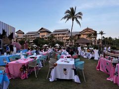 -水桶王国主题餐厅·聚会·生日派对·亲子活动·家庭套餐(亚龙湾希尔顿店)