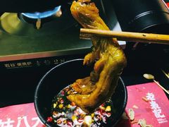 田螺鸭脚煲-老表记广西宵夜螺蛳鸭脚煲(西大店)