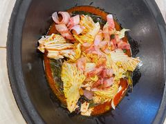 -王老六铁锅炖鱼(长春路店)