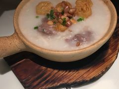 -新大咀港式茶餐厅(宝山万达店)