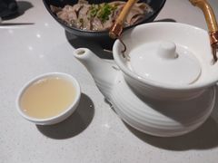 秘制牛骨清汤-新仙清汤牛腩(铜锣湾店)