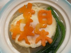 -醉辉皇上海之巅(上海中心大厦店)