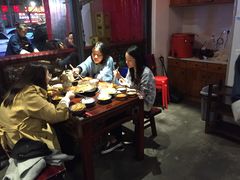 大堂-受气牛肉·耙牛肉火锅(水晶郦城店)