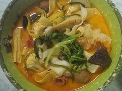 马金龙麻辣烫-拉卜楞明月小笼包子总店