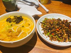 -云海肴·汽锅鸡·云南菜(美罗城店)