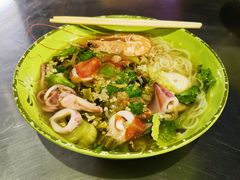 -周记蟹仔粉(侨港风情街店)