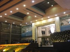 -上海尊茂酒店