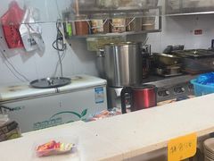 -哈尔滨小酒馆·鲜肉现穿自助烧烤(康新花园店)
