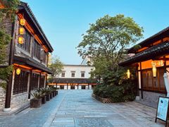 -茅山东方盐湖城景区