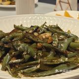 现代时尚渝味菜馆，麻辣的大龙虾霸道得板