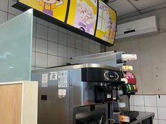 -麦当劳(湖光北街店)