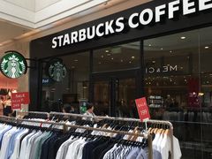 -永旺黄岛购物中心