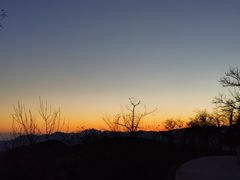 -鬼笑石后山停车场