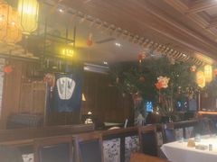 -八府香鸭·啫啫煲(华山路店)