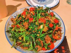 小炒黄牛肉-江味龙虾馆·裸蓝龙虾(南山店)