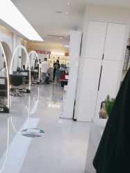 -吉艺心专业美发造型