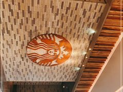 -星巴克臻选(湖滨道店)