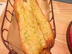 香蒜面包-1432德国花园餐厅(水游城购物中心店)