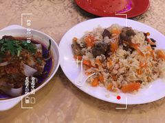 -维吾尔餐厅(宜山路店)