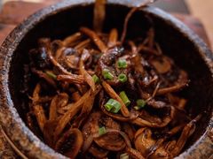石锅松茸养生菌-中山路壹号传奇club·啤酒花园餐厅