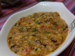 老奶洋芋-香巴拉云南餐厅(华莱坞店)