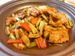 -嫩芽 ·地道重庆菜(十八梯露台夜景店)