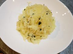 -侬佳蒸菜馆(听潮店)