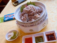 草原手把肉-德乐海蒙餐