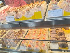 -85度C(生甜甜圈研究工坊·上海平凉店)