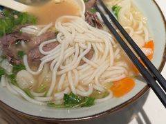 -鑫花溪牛肉米粉(凤凰街创始总店)