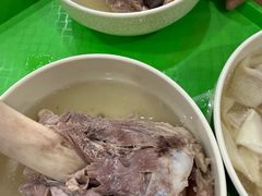-周震馄饨